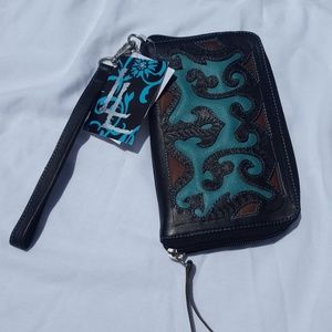 Leaders in Leather tooled wallet/wristlet, NWT
